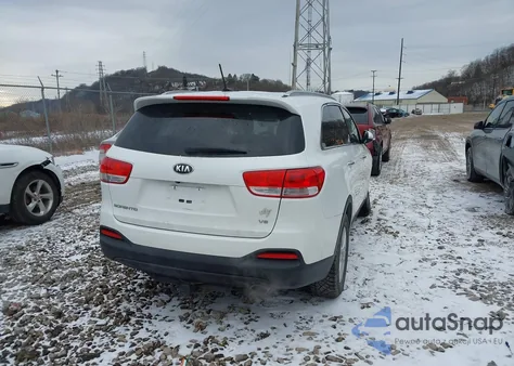 2017 Kia Sorento 3.3L Lx z USA, uszkodzony, nr VIN 5XYPGDA53HG197246